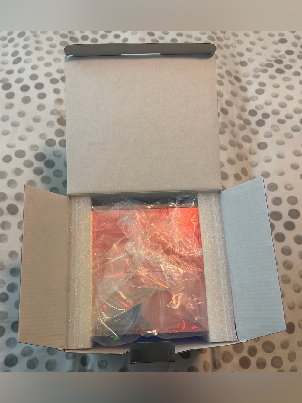 NWT Clean Skin Club Prism Box for Clean Towels XL - Acrylic - Picture 5 of 5